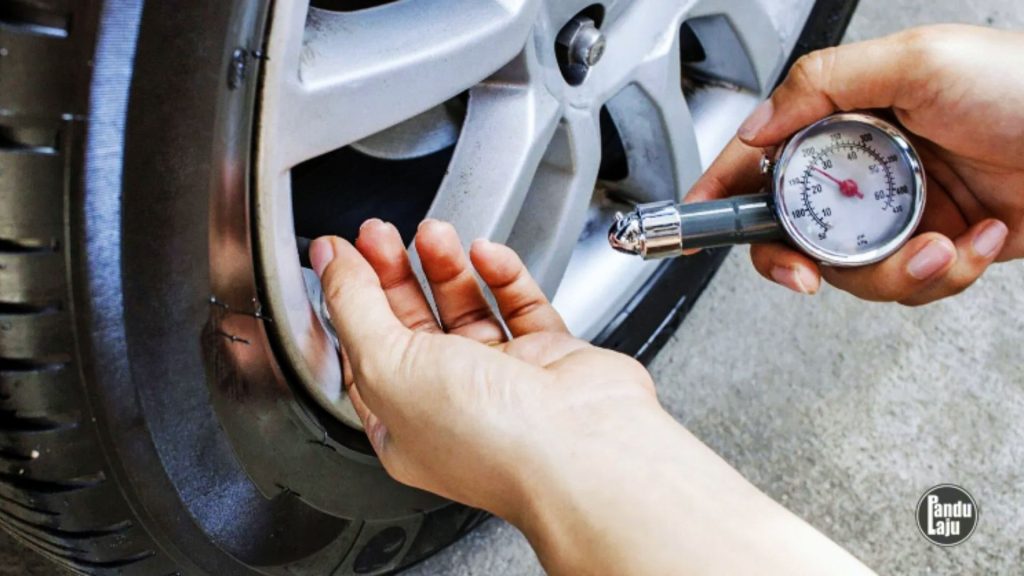 Check tire pressure for road safety