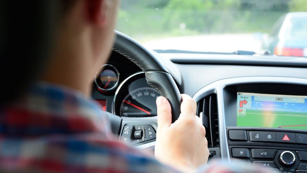 Driving while using navigation